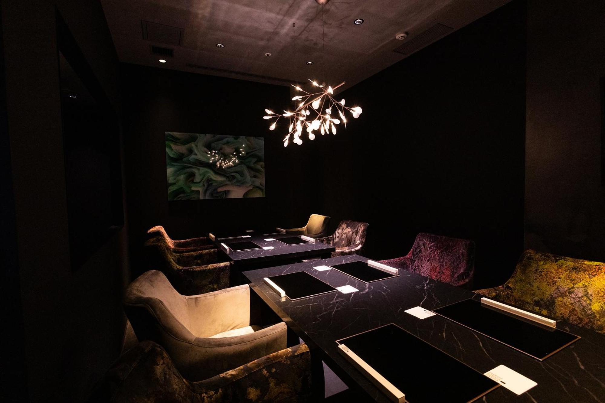 Good Nature Hotel Кіото Екстер'єр фото The boardroom at the headquarters of the company