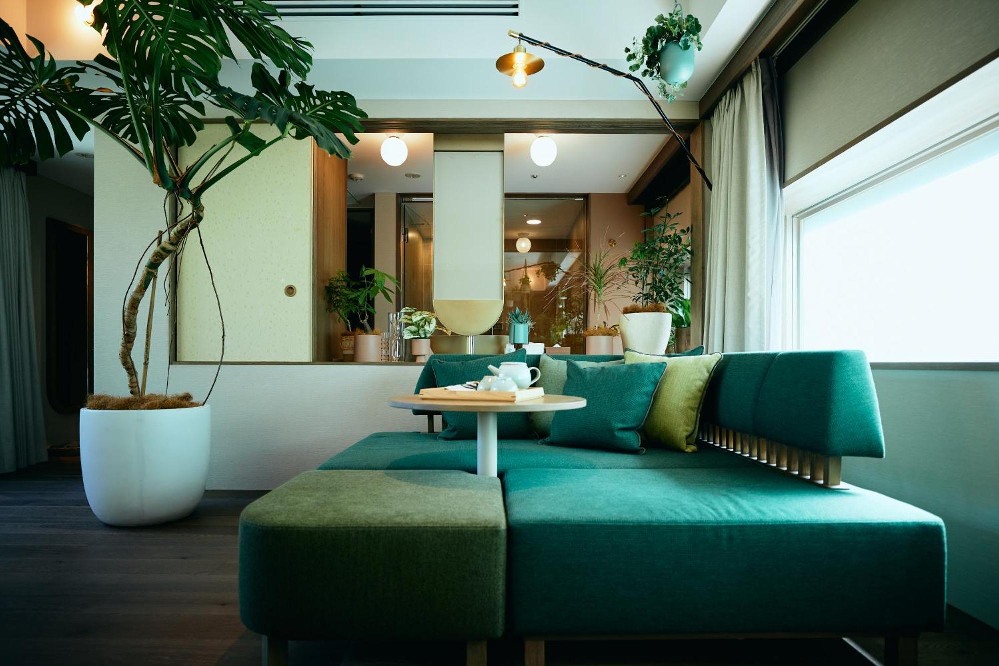 Good Nature Hotel Кіото Екстер'єр фото The interior of the lounge